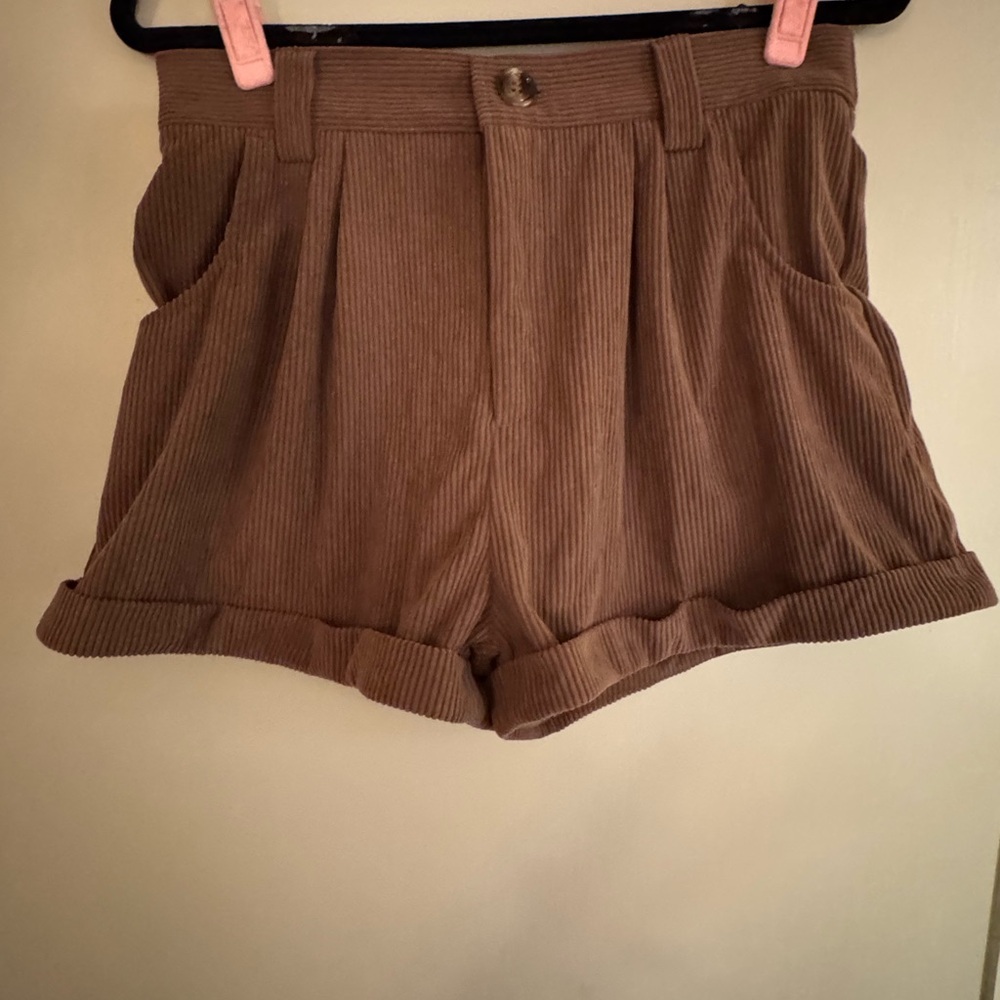 HALARA High Waist Brown Corduroy Shorts